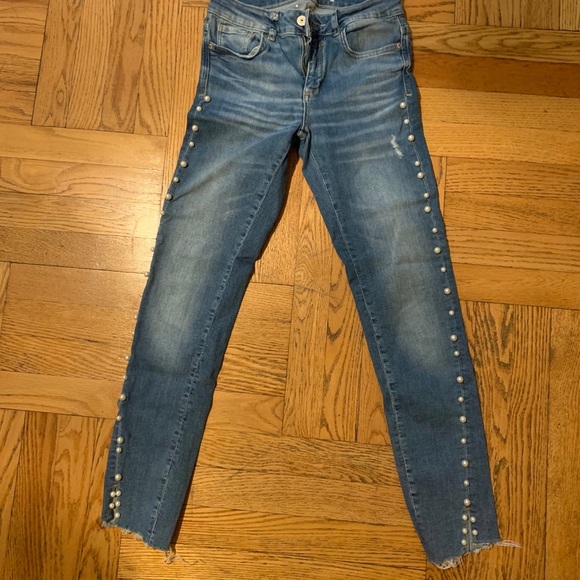 Bedded Zara jeans - Picture 2 of 5